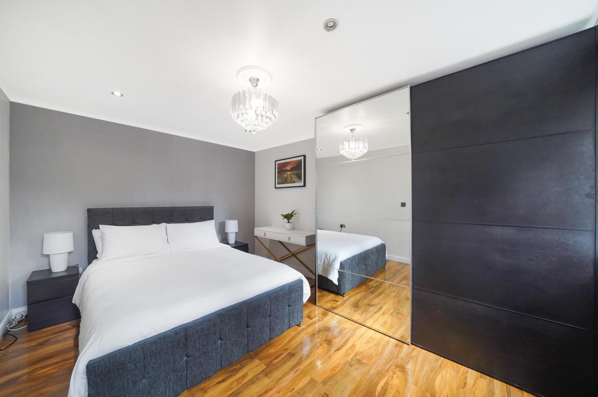 A Beautiful Stylish 2 Bedroom Apartment -City Of Лондон Экстерьер фото